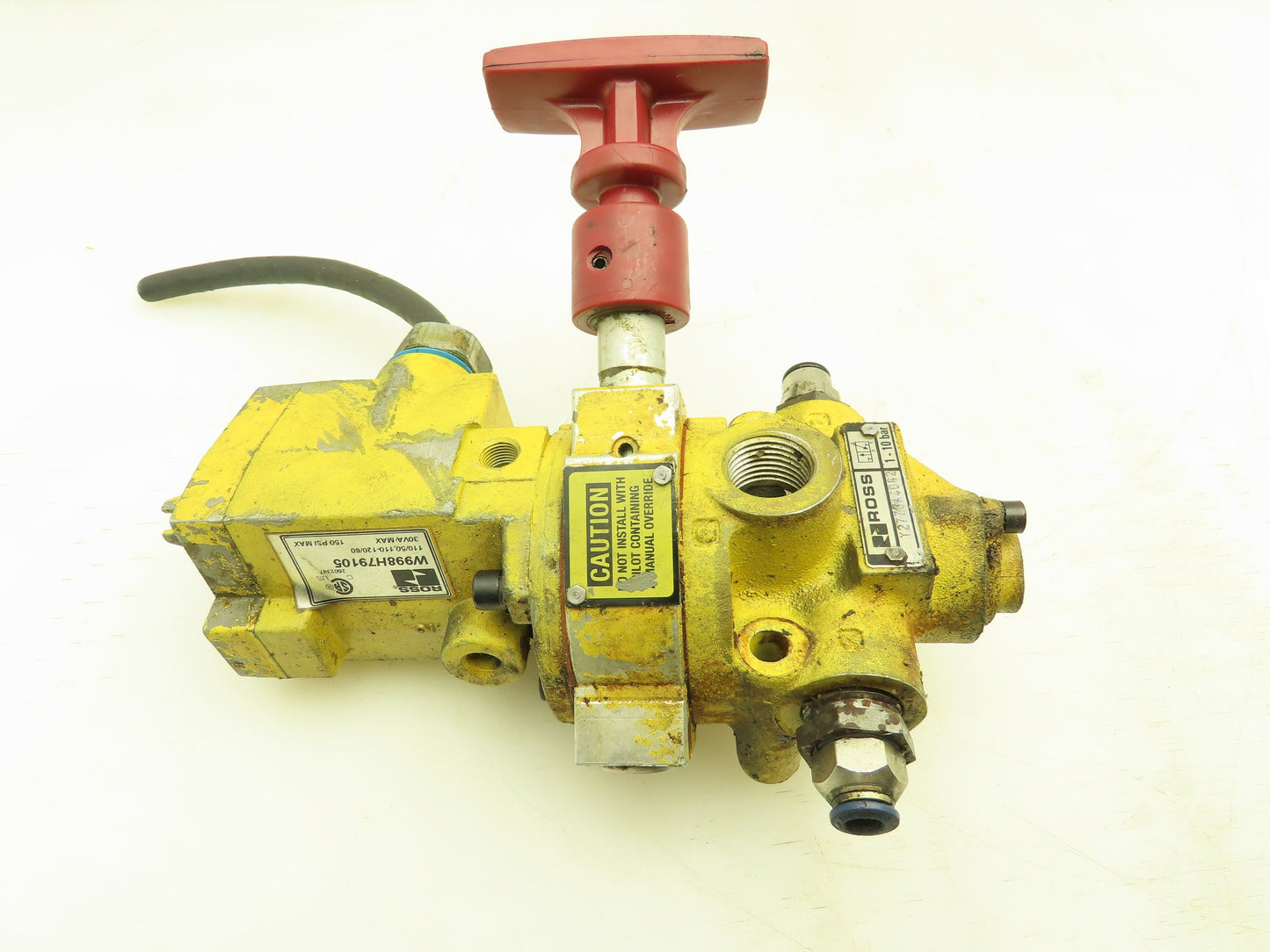 Ross Y2773A4082 Pneumatic Solenoid LOX Lock-Out Control Valve 3/2-Pos 120V 1/2"