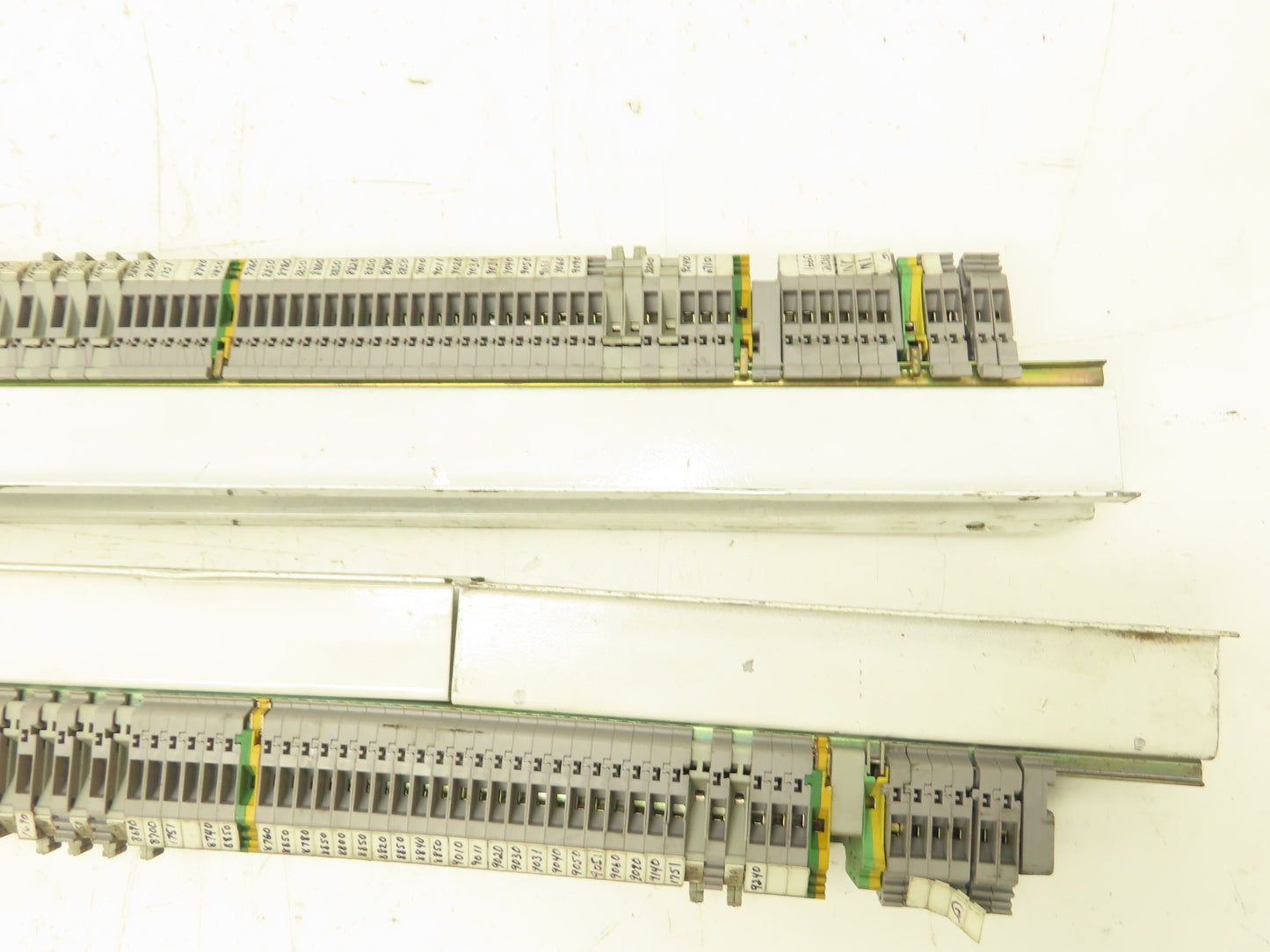 Entrelec M4/6_5116 UK4-T Terminal Block 600V Disconnect Blocks Mixed Lot of 400