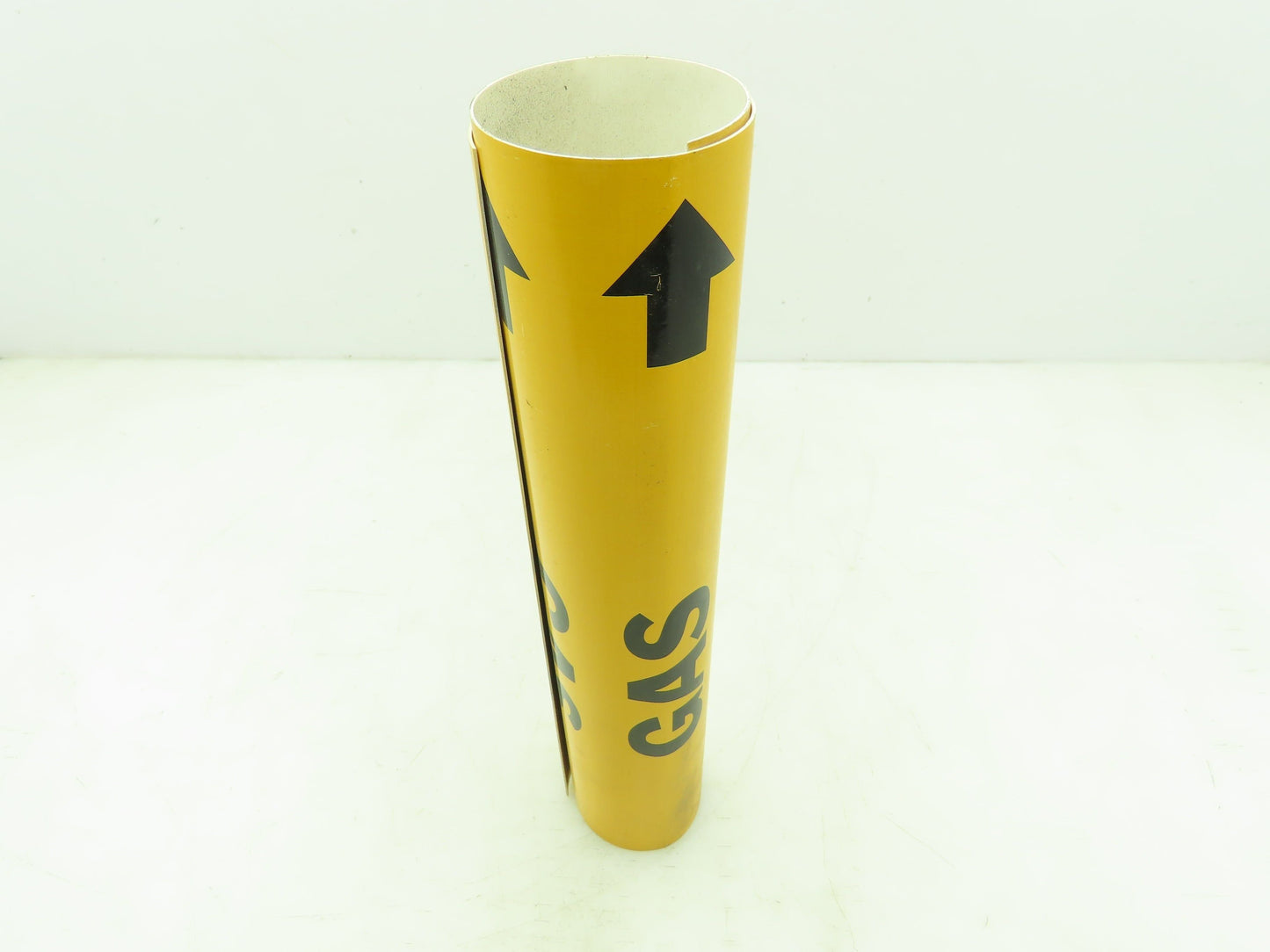 Brady 41666 Yellow Gas Pipe Marker 2-1/2" to 3-1/4" Lot of 7