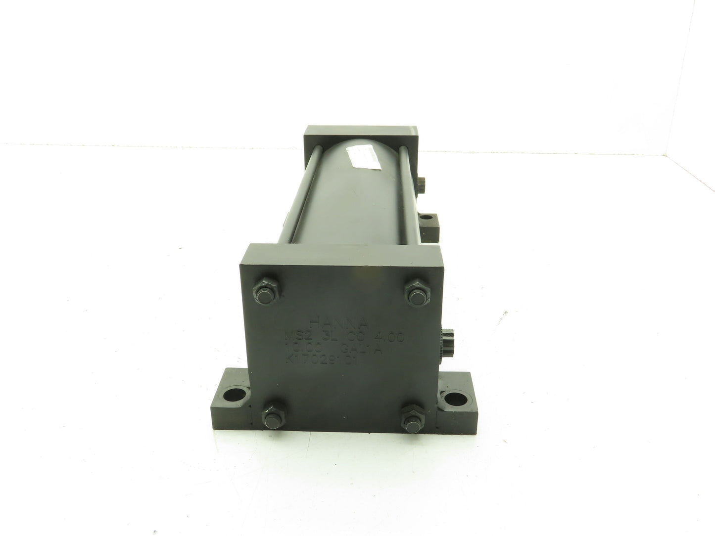 Hanna Series 3L MS2 Hydraulic Cylinder 4" Bore 10" Stroke 1800 PSI Side Lug
