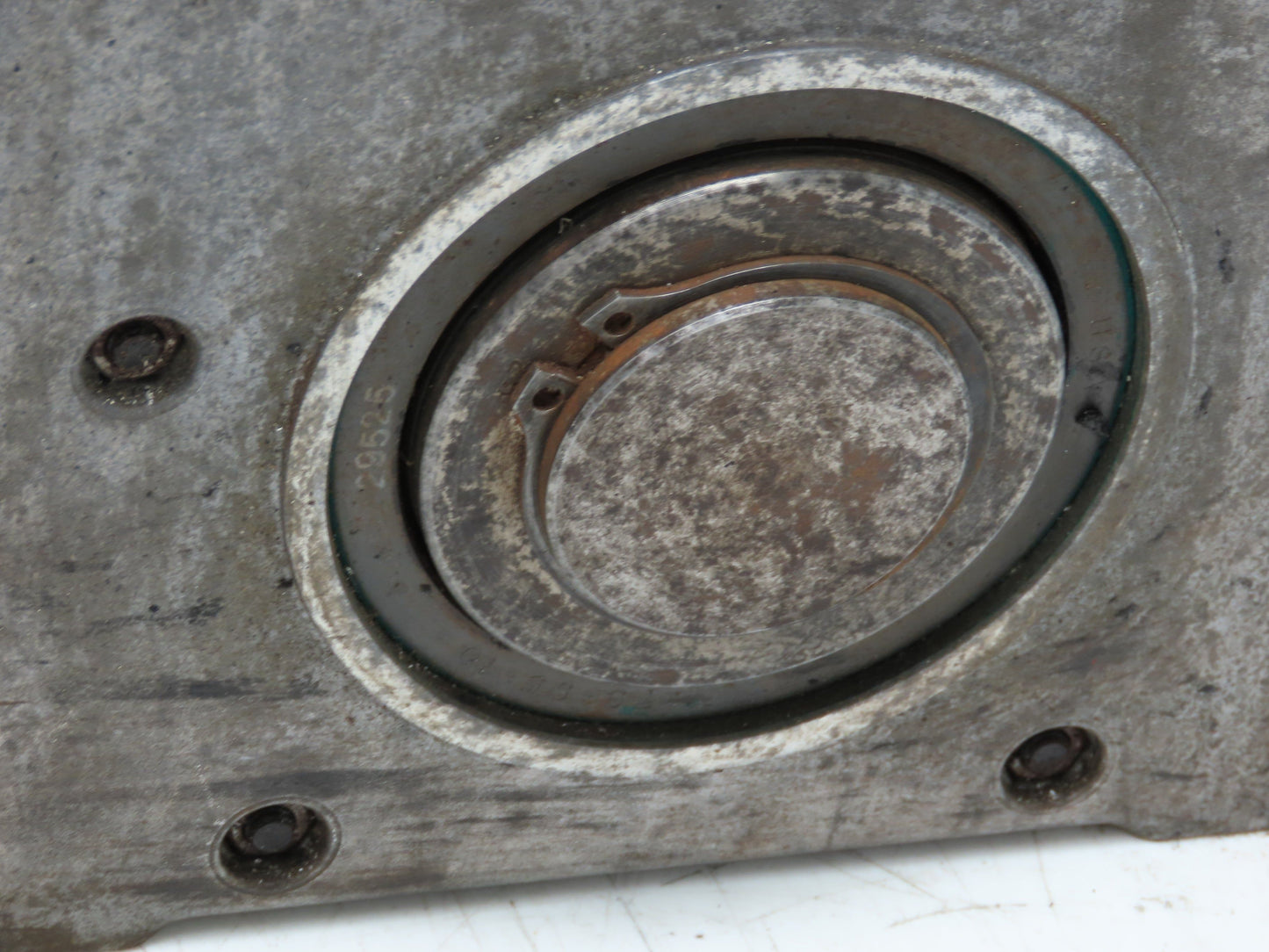 Cone Drive B081025.BANRA Speed Reducer Gearbox 25:1 Ratio 1.5" RH Output
