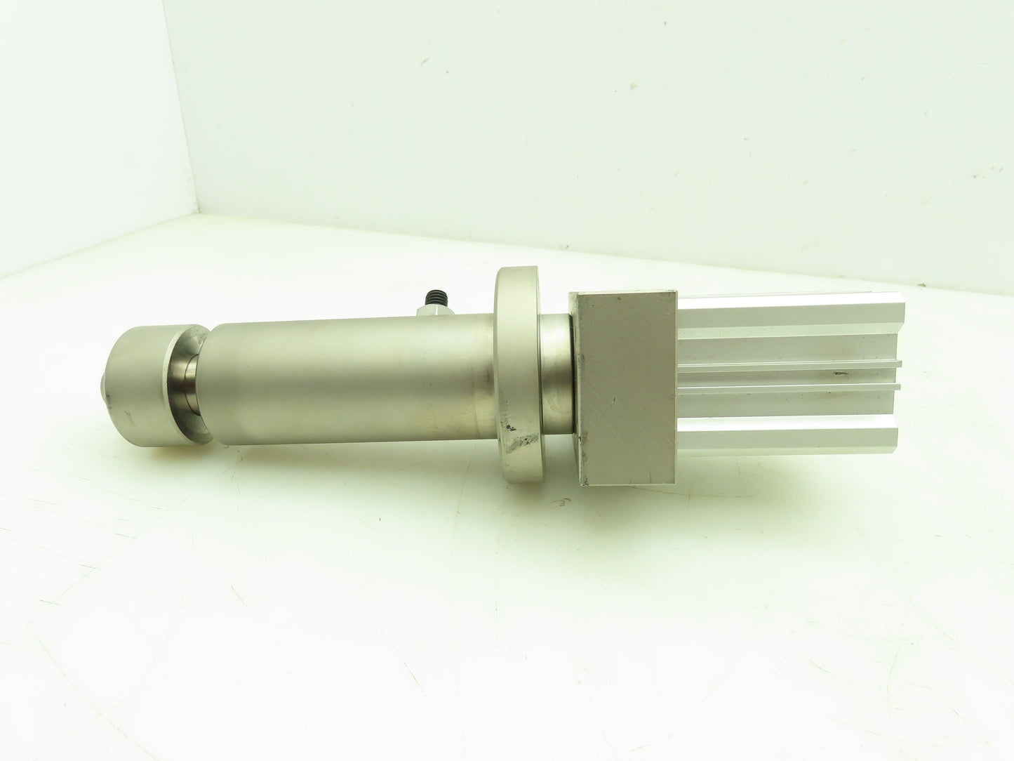 SMC CDQ2B32-30DM Pneumatic Compact Air Cylinder 32mm Bore 30mm Stroke