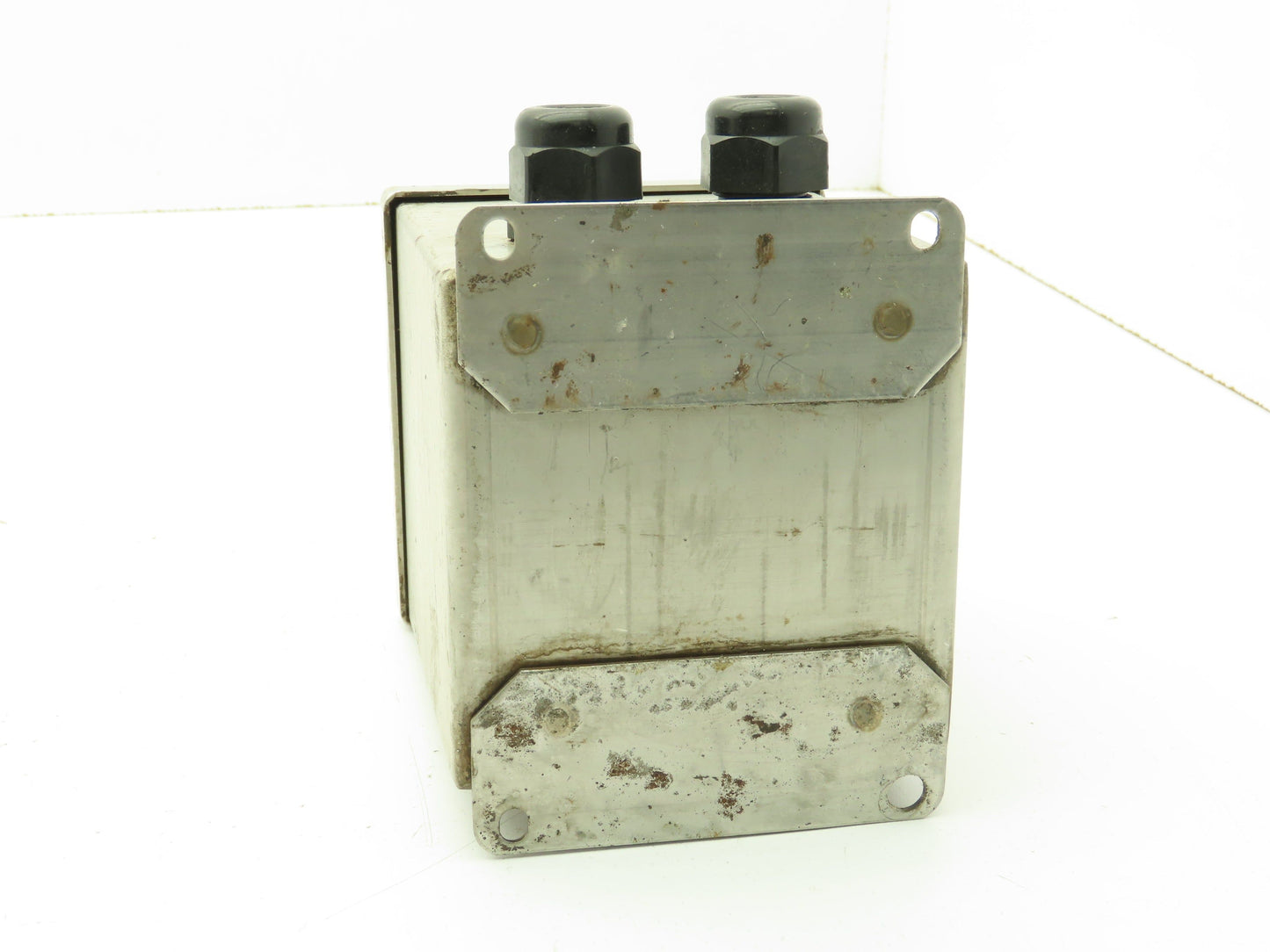 Hoffman E1PBGXSS Electrical Enclosure Pushbutton Stainless Steel 24V Indicator