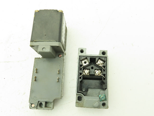 Cutler Hammer E51DP4 Photoelectric Head Diffuse Reflective Sensor 40" Range