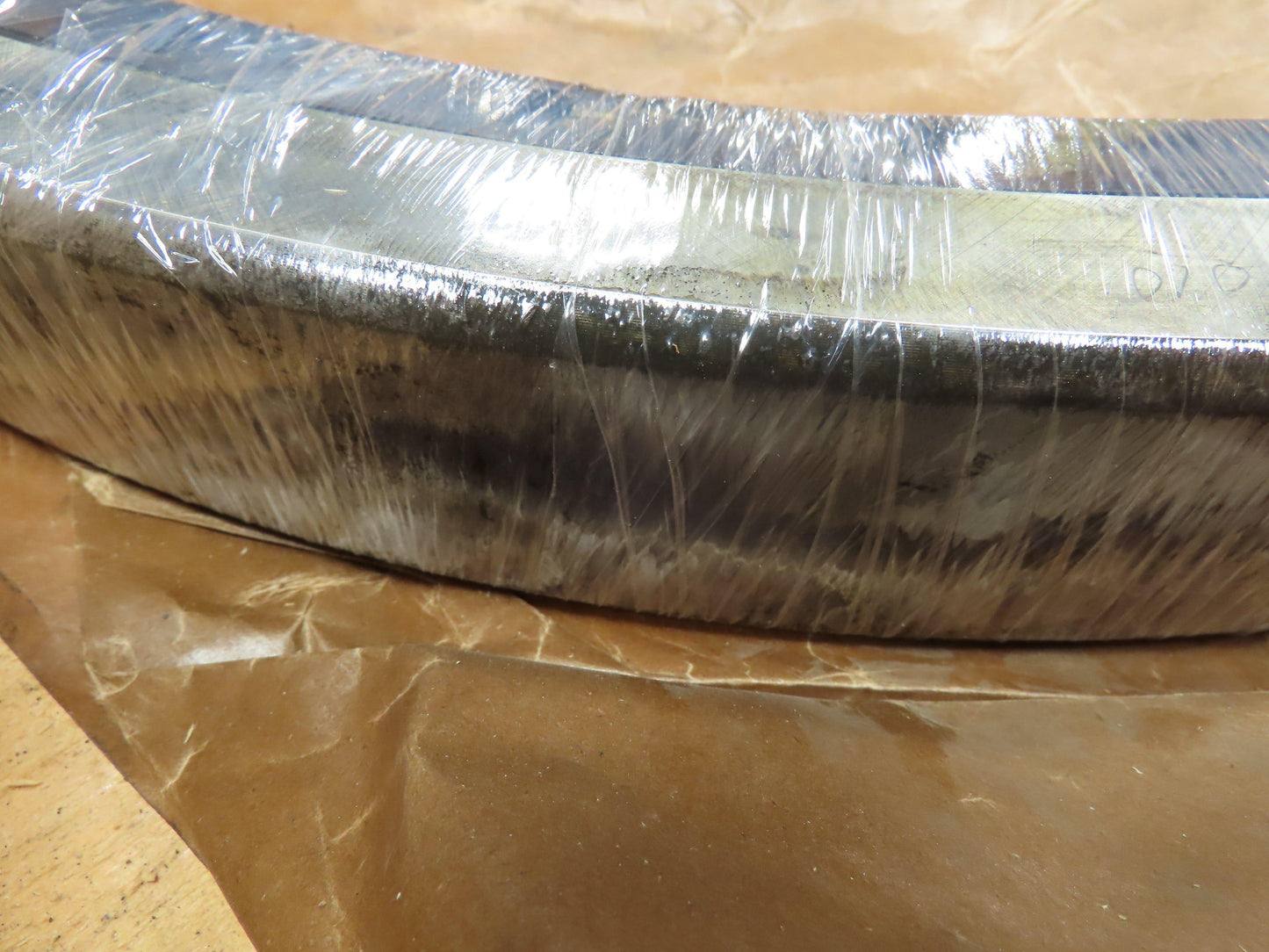 American AD-42302D 90401B Cylindrical Roller Bearing 30" OD 25.25" ID 2.5" W