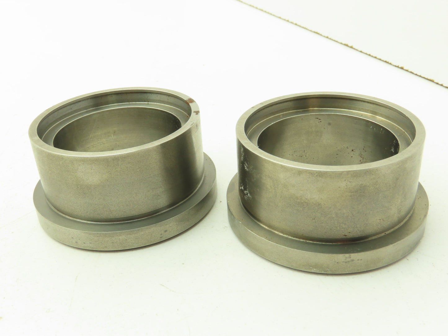 Miller 051-KR010-200 Cylinder Piston Rod Seal And Bushing 2" Dia Lot of 8