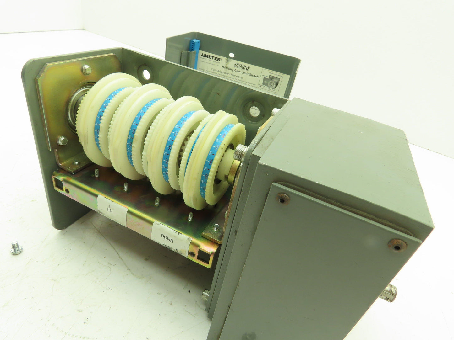 Gemco Ametek 1980104XDPXS1.33R Precision Rotary Cam Limit Switch 1980 Series