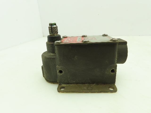 Namco Controls EA790 40001 Snap-Lock Cam Limit Switch 600V