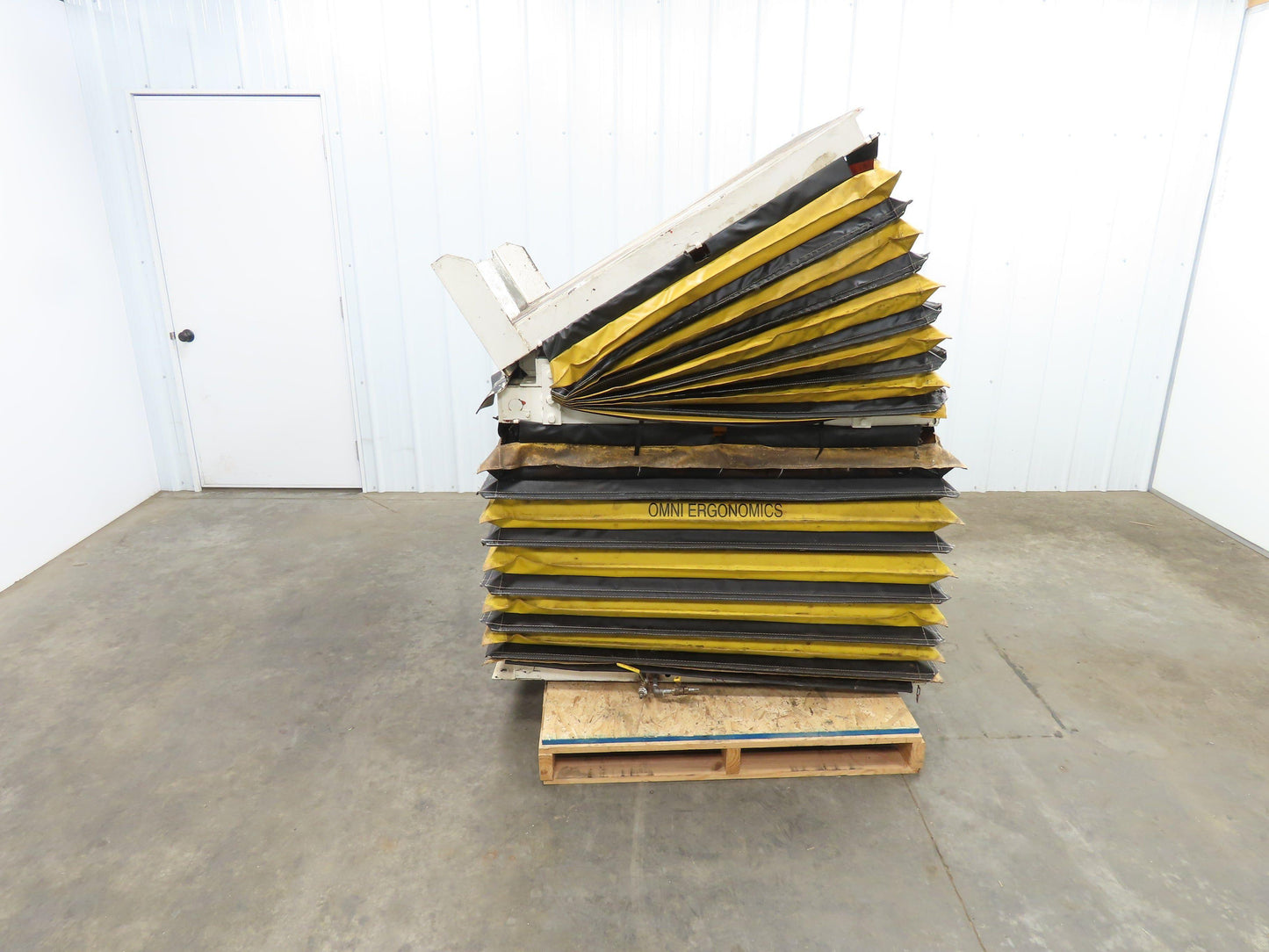 Omni Ergonomics EL-24 Air Pneumatic Scissor Lift Tilt Table 2700LBS 33x43" Top