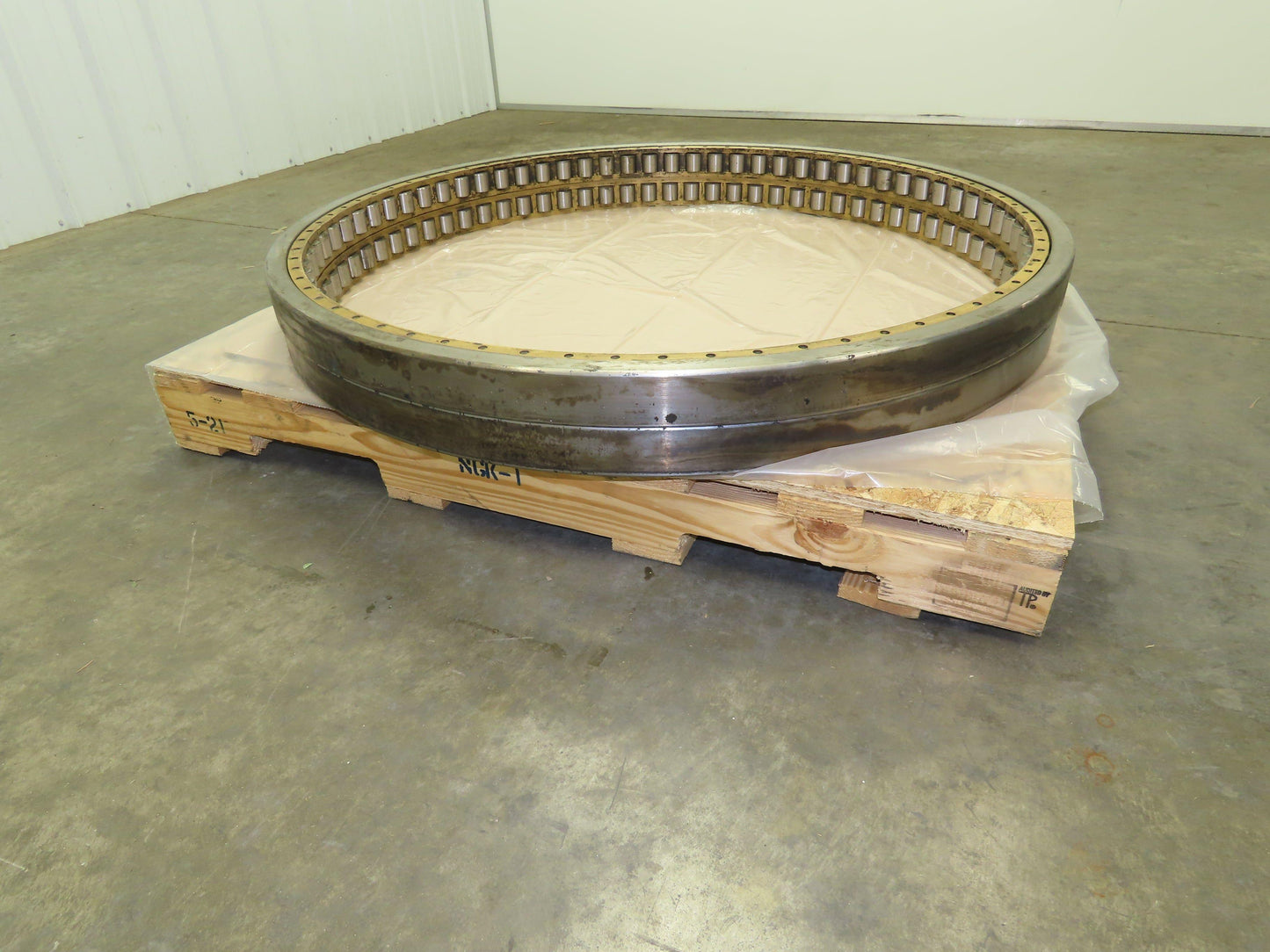 Scheerer American AD-44001D Cylindrical Roller Bearing Set A,B 47" OD 42.25" ID