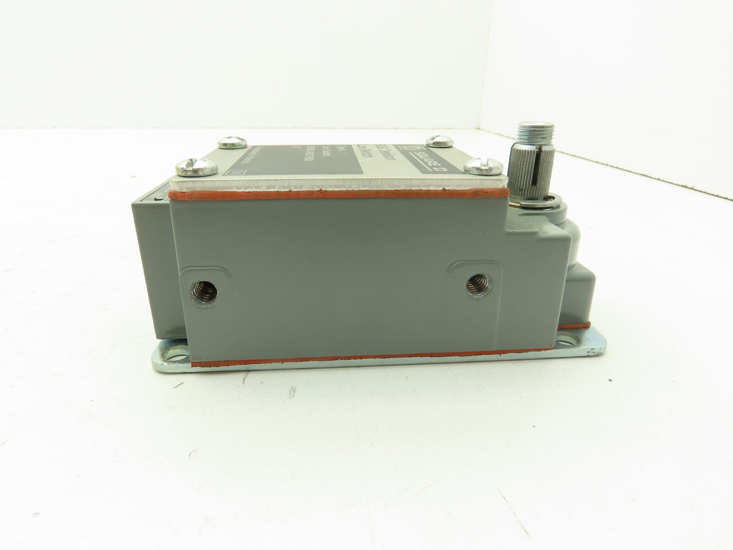 Square D HL1000WS2M2 Limit Switch 600V 20A Type L 1/2" NPT Connection