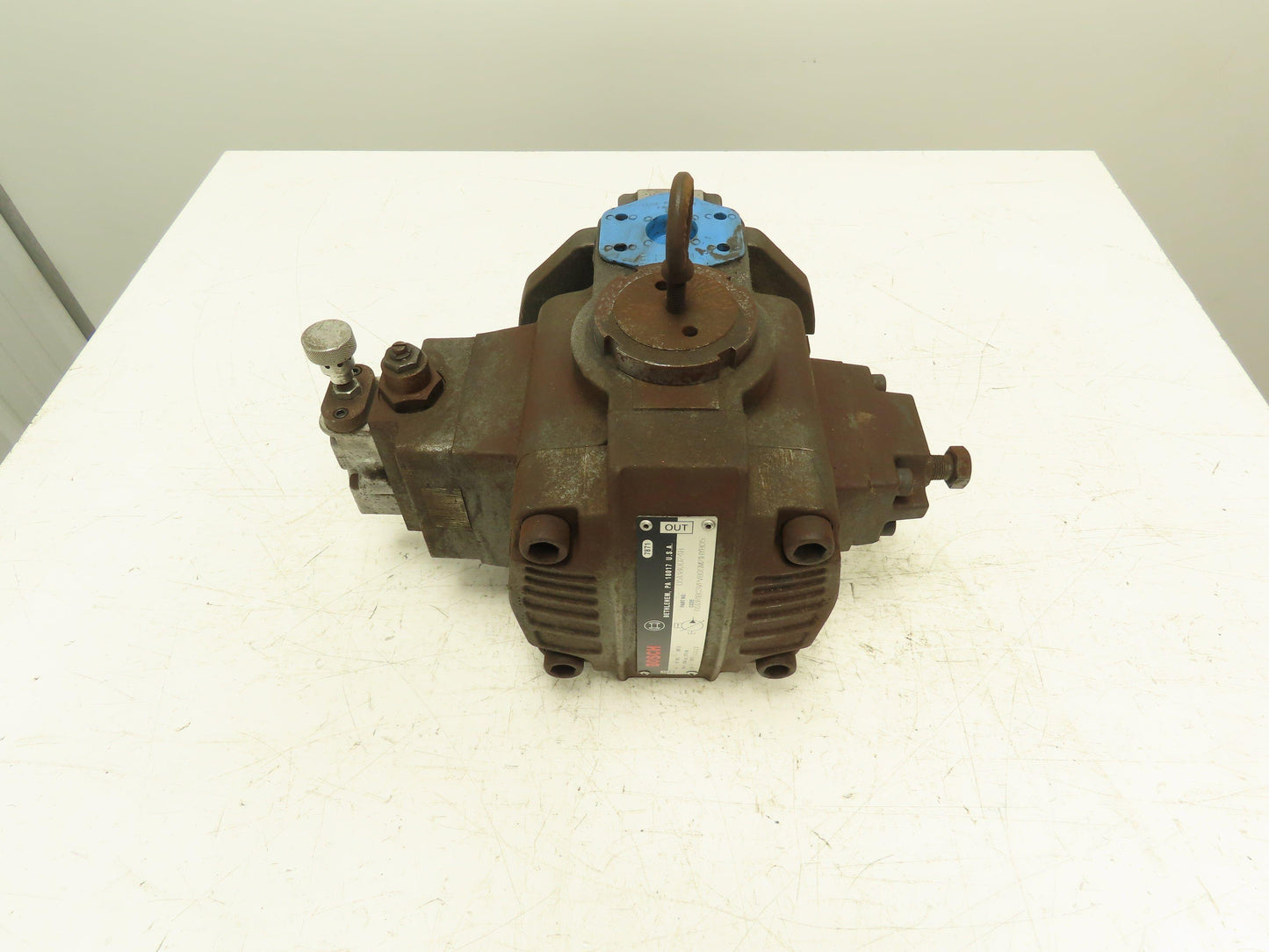 Bosch VPV 80 Hydraulic Whisper Vane Pump 37 GPM 0513R18C3VPV80SM21HYB05