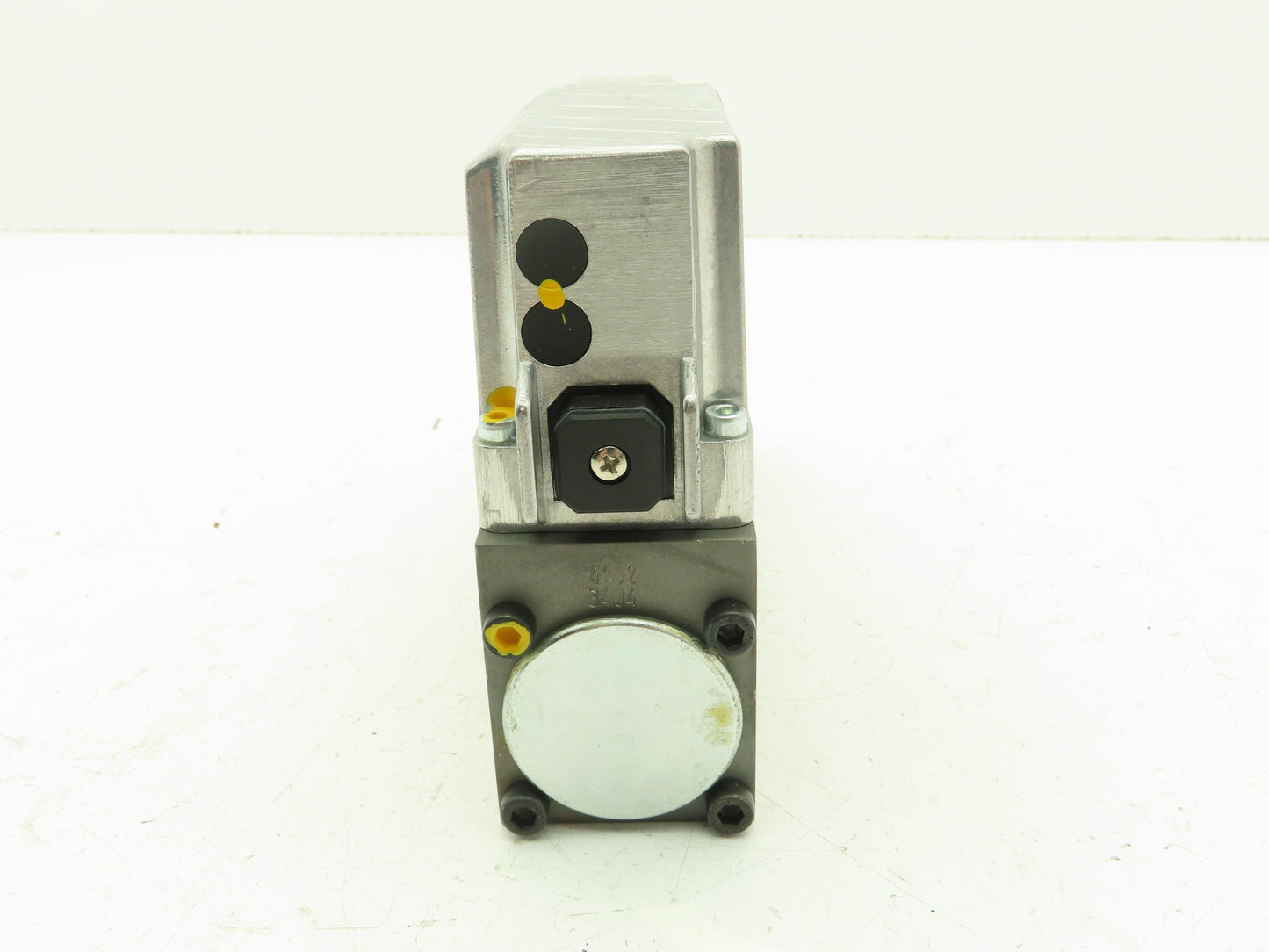 Rexroth 4WRPEH 6 C3 B04P-20/G24K0/A1M Proportional Servo Valve 24VDC 0811404605