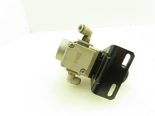 SMC AR20-01B Pneumatic Precision Pressure Regulator Valve 1/8" NPT Lot of 2