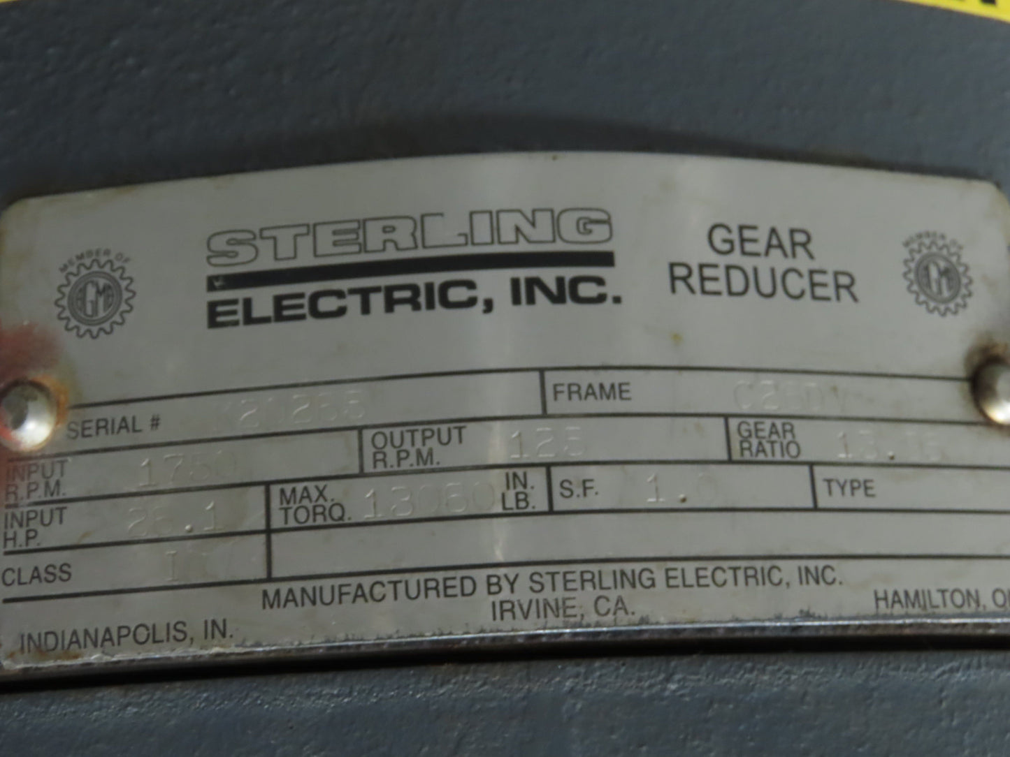Sterling C26DV Offset Gear Reducer Gearbox 13.95:1 Ratio 125RPM 13060 In-Lbs