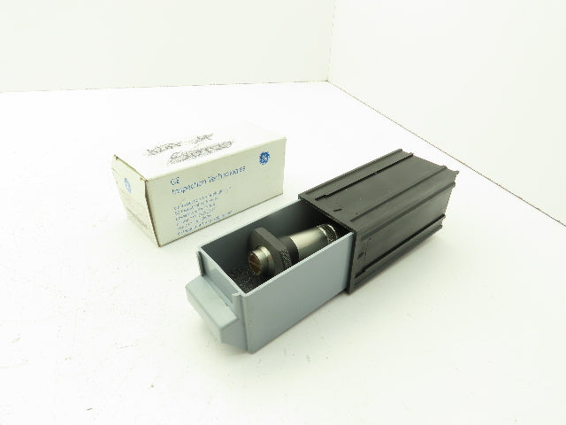 General Electric 113-544-210 Extended Temperature Range Probe 5 MHz 0.63"