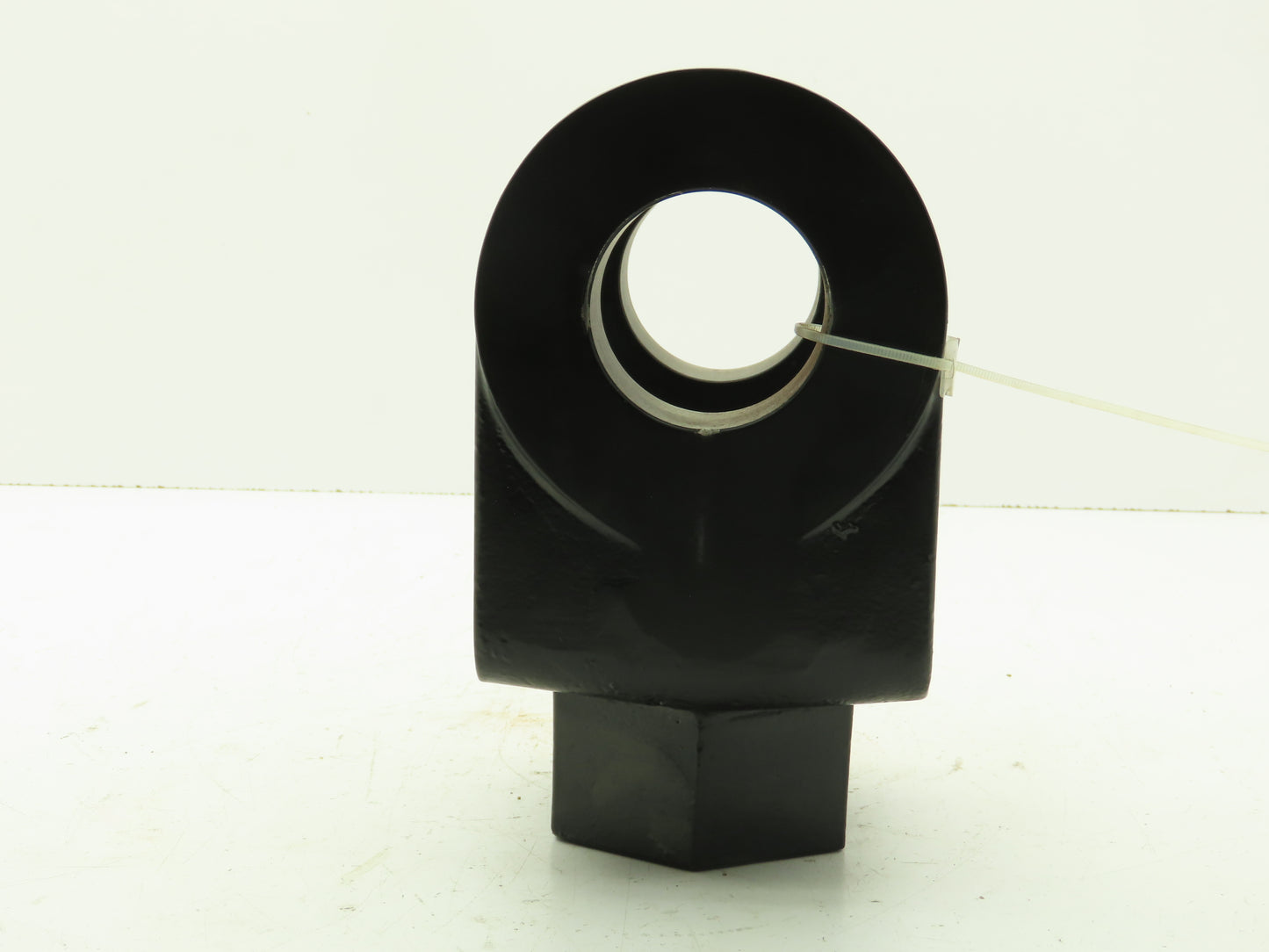 Parker 50949 Hydraulic Cylinder Rod End Clevis 2-1/4"-12 Thread 2-1/2" Pin Hole