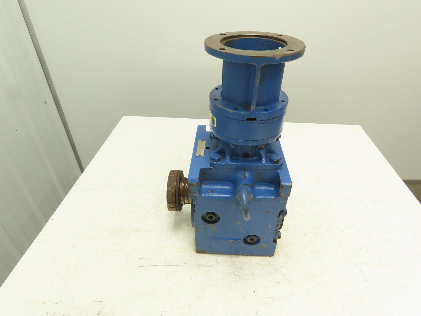 Merrick LHYJS-2A105Y-Y3-305 Speed Reducer 305:1 Gearbox Hollow Shaft 56C Face
