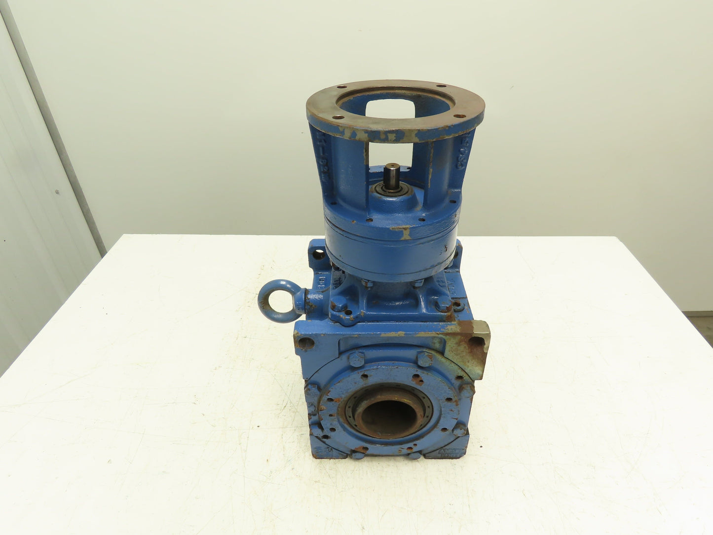 Merrick LHYJS-2A105Y-Y3-305 Speed Reducer 305:1 Gearbox Hollow Shaft 56C Face