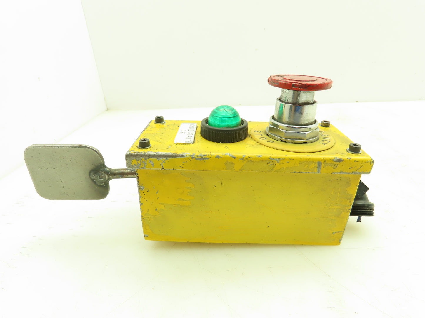 Pushbutton Control Station 6" H 2.5"W 3"D With E-Stop And Limit Switch