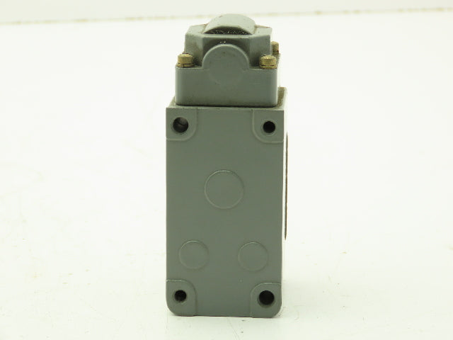 Eaton Cutler Hammer 10316H285 Limit Switch Side Roller 600V AC Max 1 NO 1 NC