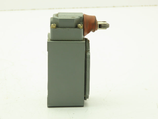 Eaton Cutler Hammer 10316H285 Limit Switch Side Roller 600V AC Max 1 NO 1 NC