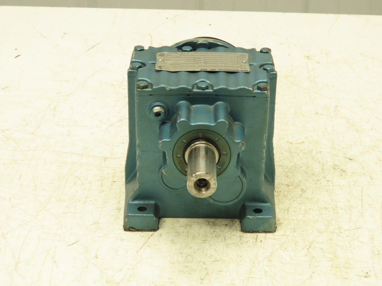 Sew-Eurodrive R27D16DT80K4 Inline Gearbox 22.3:1 Reducer 19-93 RPM 80K4 Frame
