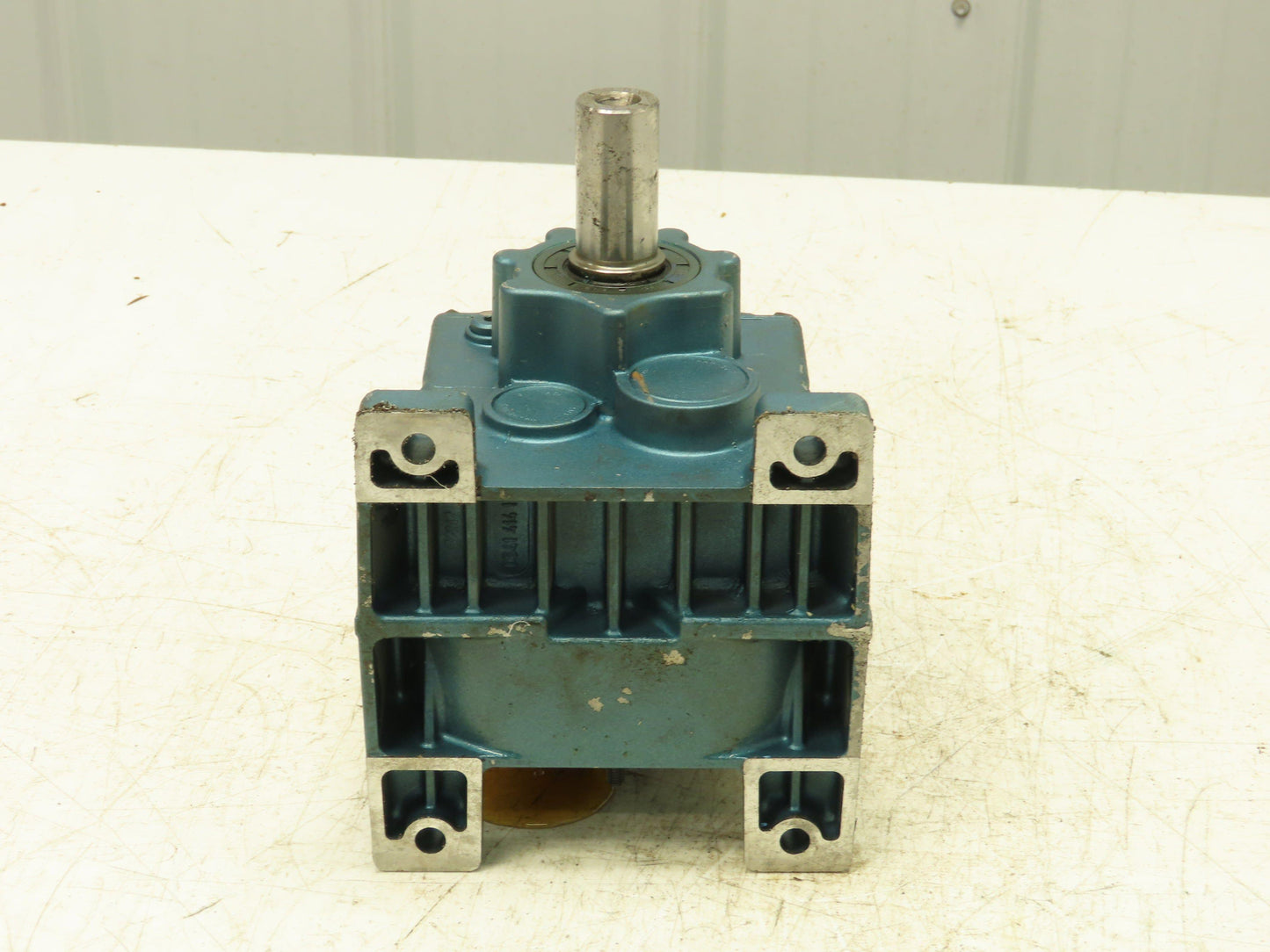 Sew-Eurodrive R27D16DT80K4 Inline Gearbox 22.3:1 Reducer 19-93 RPM 80K4 Frame