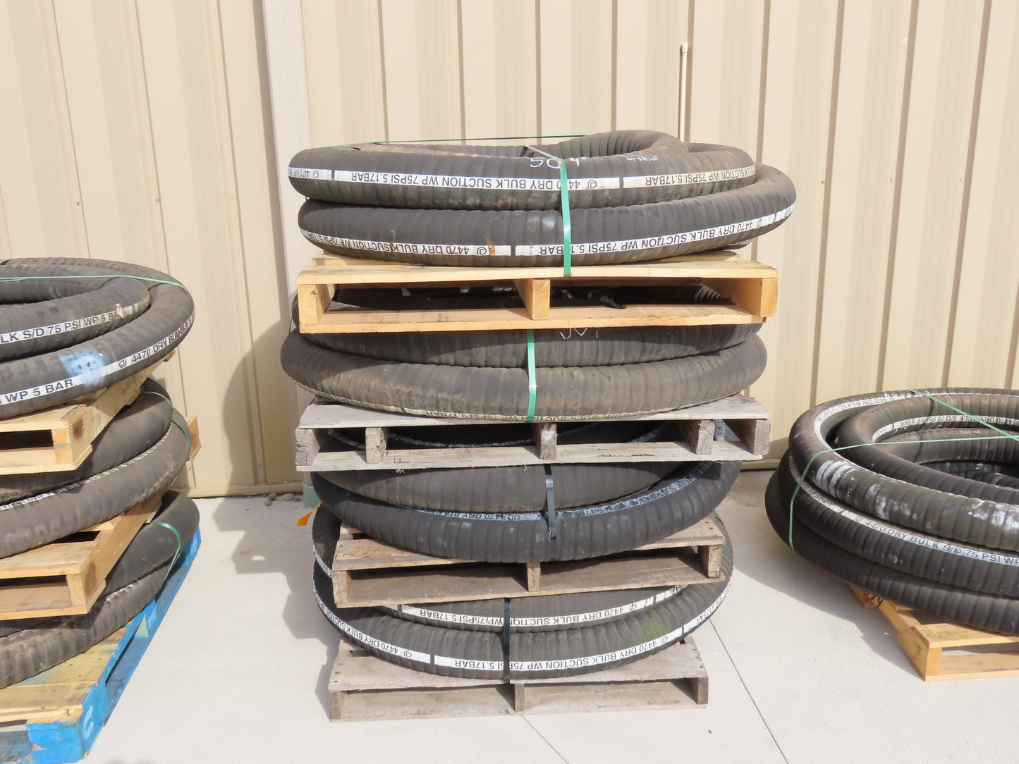 Jason 4470 Dry Bulk Material Suction Hose 4" ID x 50' Gum Rubber 75 PSI