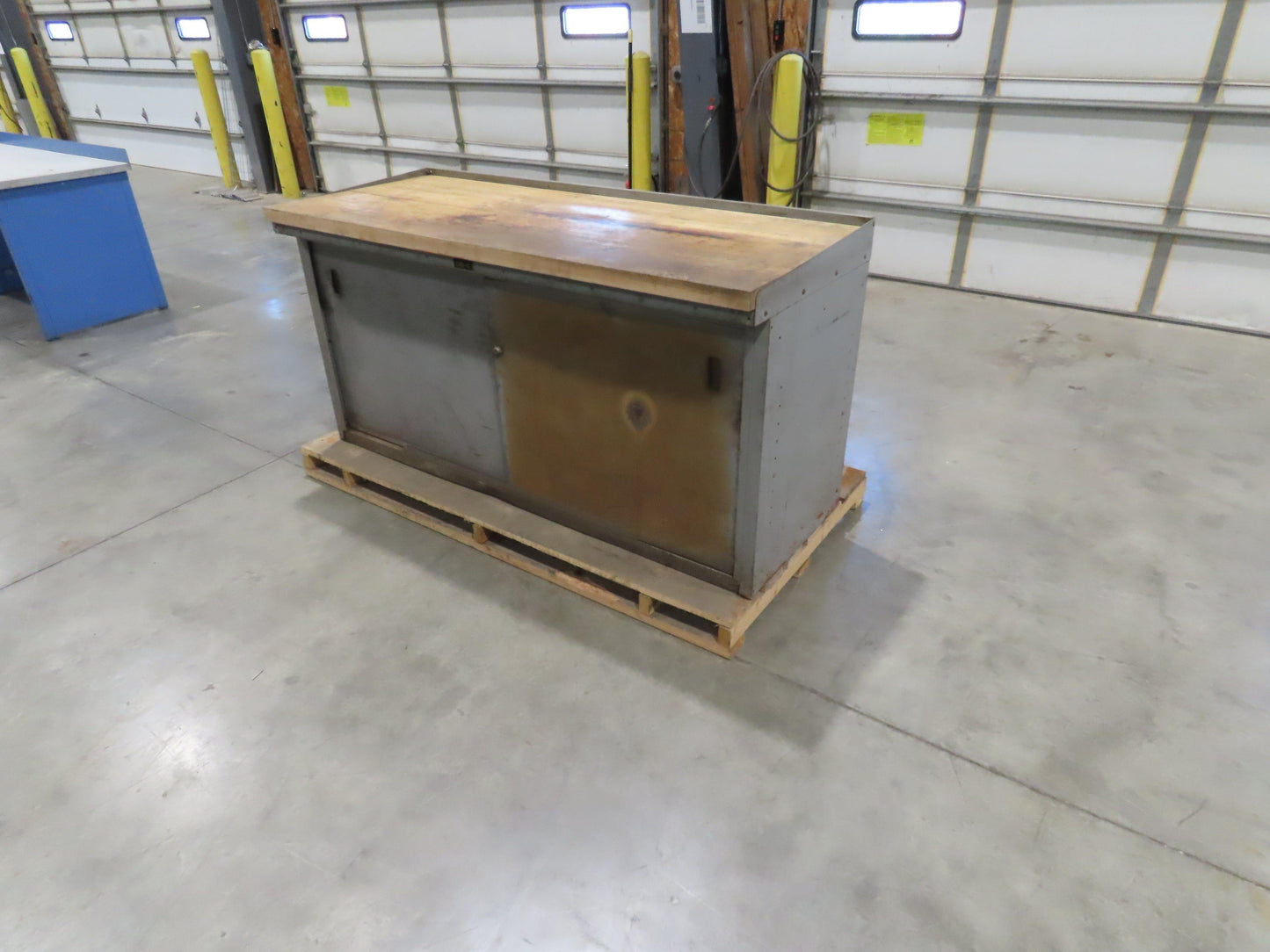 Industrial Butcher Block Top Workbench 2-Door Cabinet Workstation 72"W 29"D 36"H