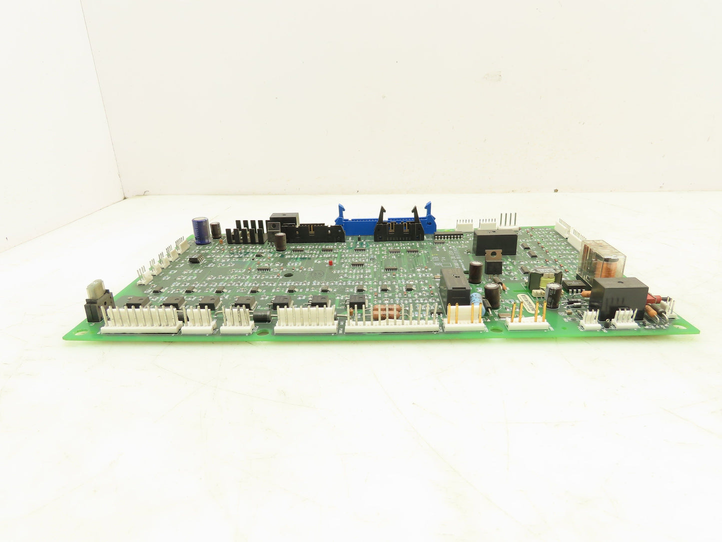 Liebert 02-810010-00 Circuit Board Card Controller Board Rev 08