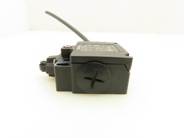 OMRON D4N-5B32 Safety Limit Switch AC 240VAC DC 250VDC 27A Lot Of 2