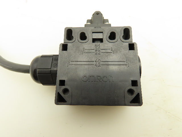 OMRON D4N-5B32 Safety Limit Switch AC 240VAC DC 250VDC 27A Lot Of 2