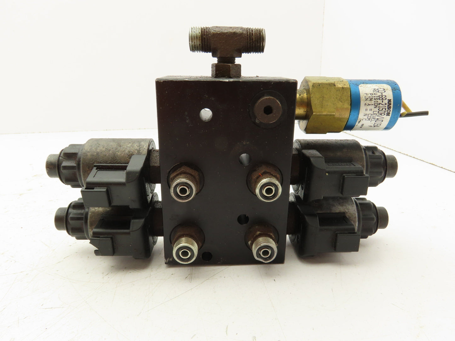 Lippert 12V 4-Point Flow Divider Manifold for RV Leveling Hydraulic Power Unit