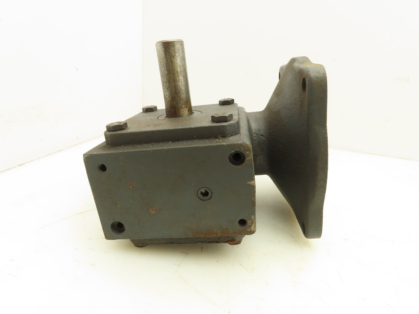 Hub City Model 184 PowerCube Speed Reducer 10:1 Gearbox 1.5Hp 175 RPM LH 56C