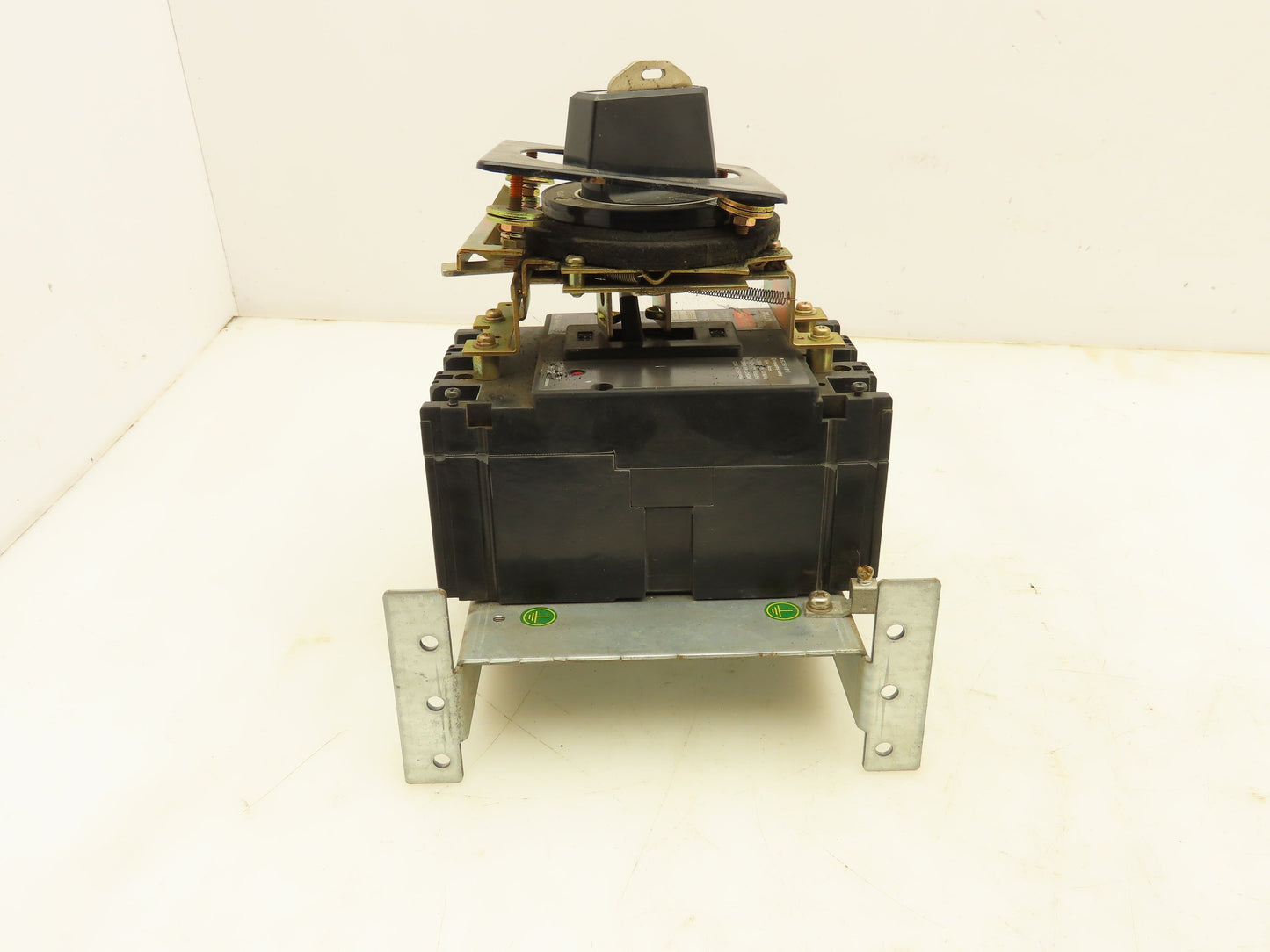 Fuji Electric BU-FHB3030 Circuit Breaker W Disconnect Switch 30A 600VAC 3 Pole