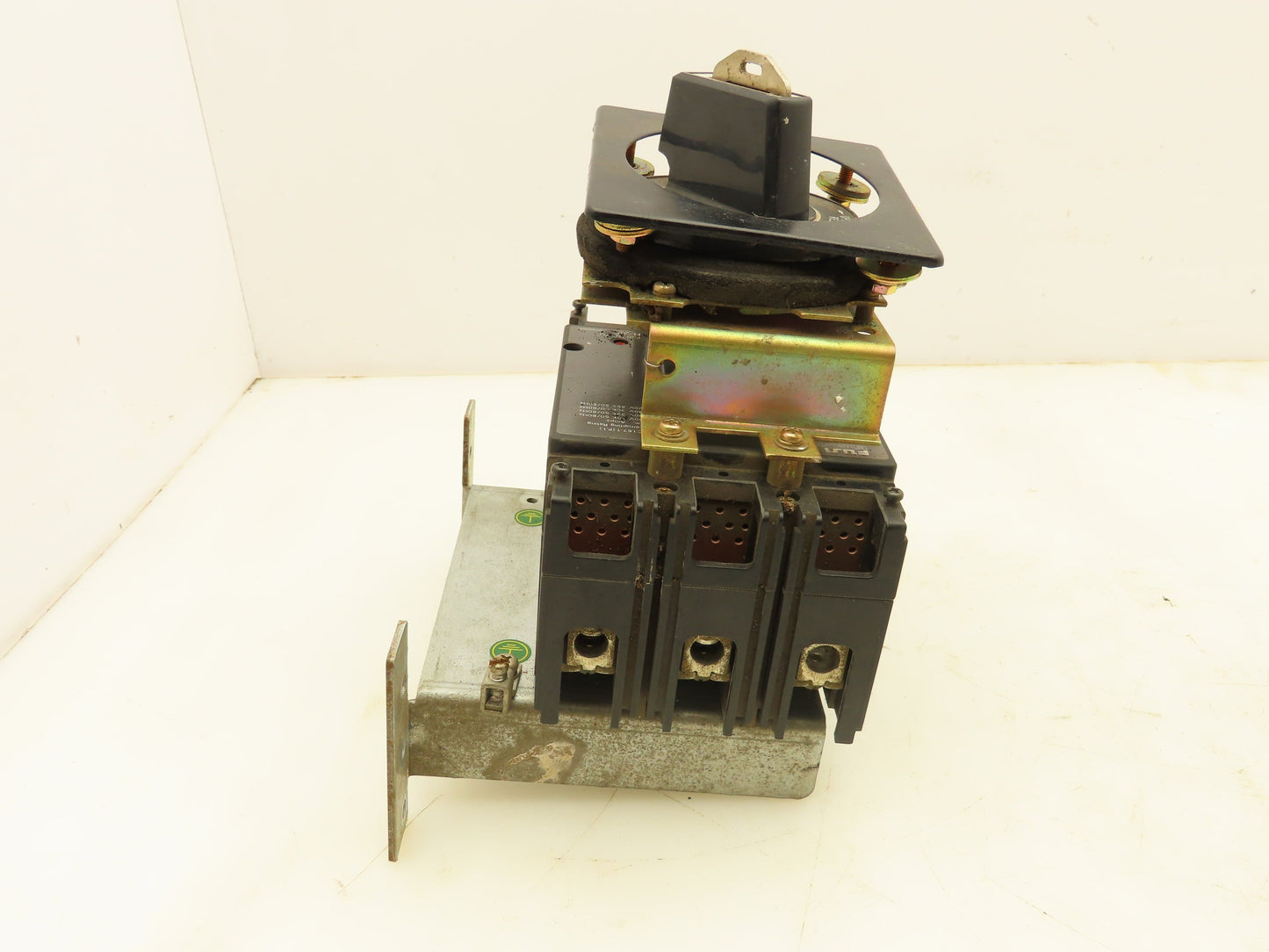Fuji Electric BU-FHB3030 Circuit Breaker W Disconnect Switch 30A 600VAC 3 Pole
