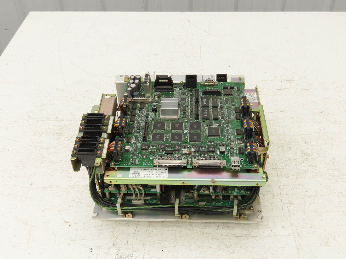 Yaskawa CACR-SK16AAC Motoman Power Supply Robot Controller