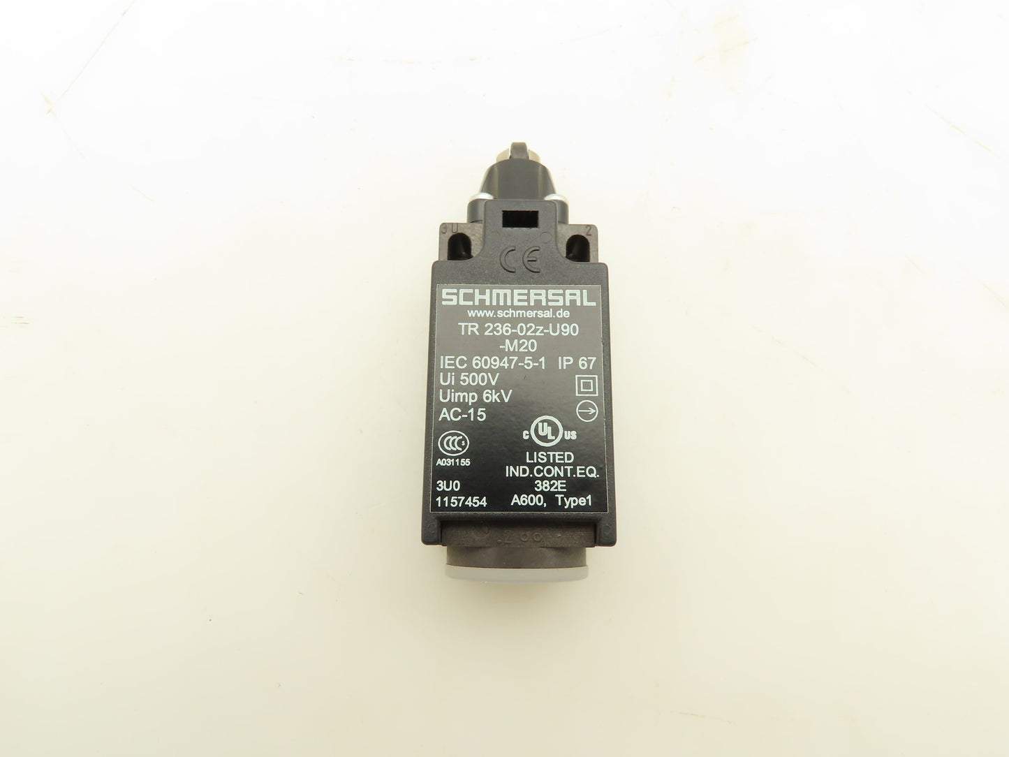 Schmersal TR 236-02z-U90-M20 Roller Plunger Limit Switch