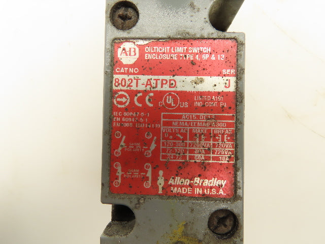 Allen Bradley 802T-ATPD Oil Tight Limit Switch Roller Arm Spring Return 600V 10A