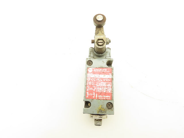 Allen Bradley 802T-ATPD Oil Tight Limit Switch Roller Arm Spring Return 600V 10A