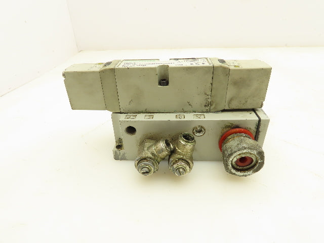 Numatics 122BB400M000061 Pneumatic 4/2 Solenoid Valve w/Manifold Base 24VDC