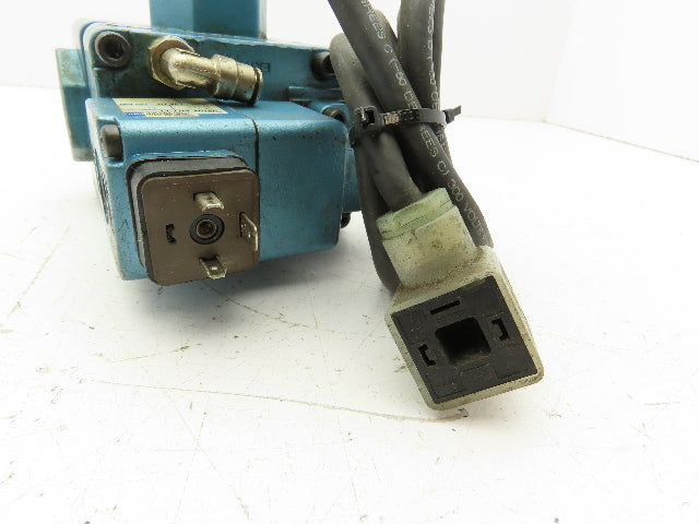 Mac 57D-73-501JJ Pneumatic Solenoid Valve 3/2 Pos 1" NPT 24VDC 250B-501JJ