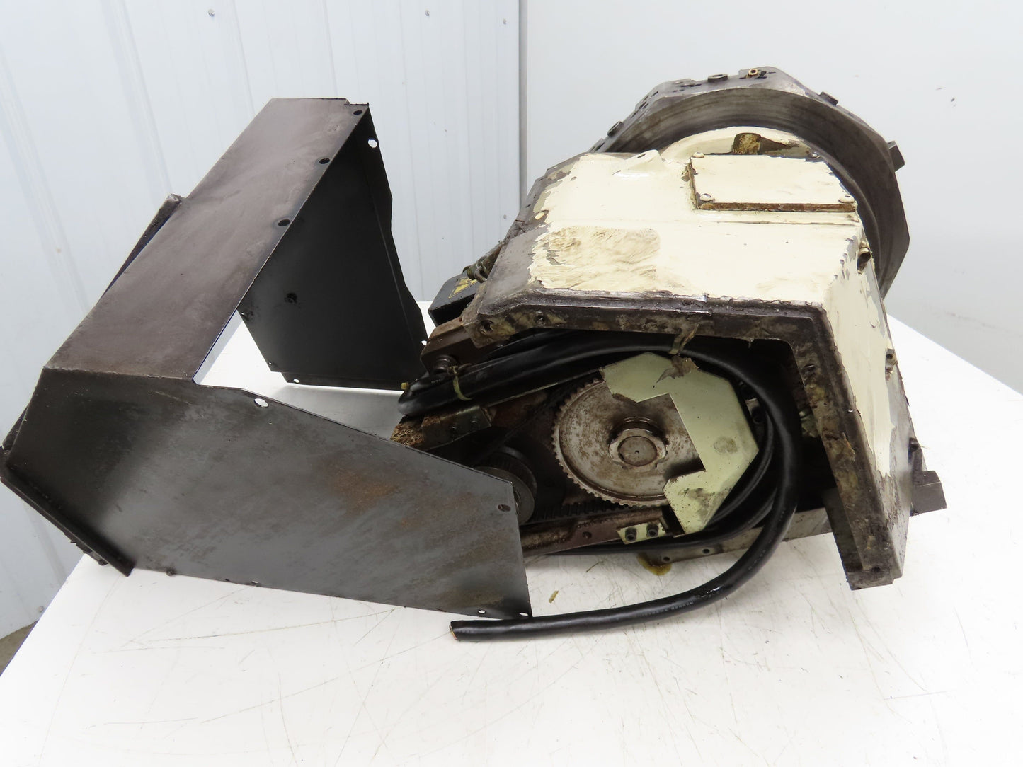 Okuma LU-25 CNC Lathe 10-Position Turret Tool Changer Servo BL-MS45E-30TN-A