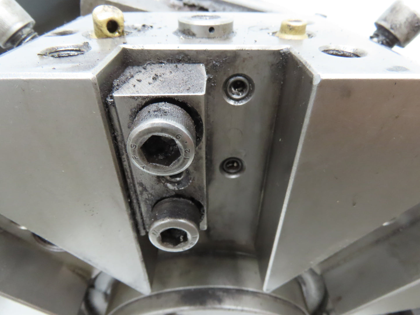 Okuma LU-25 Horizontal CNC Lathe 10-Position Turret Tool Changer