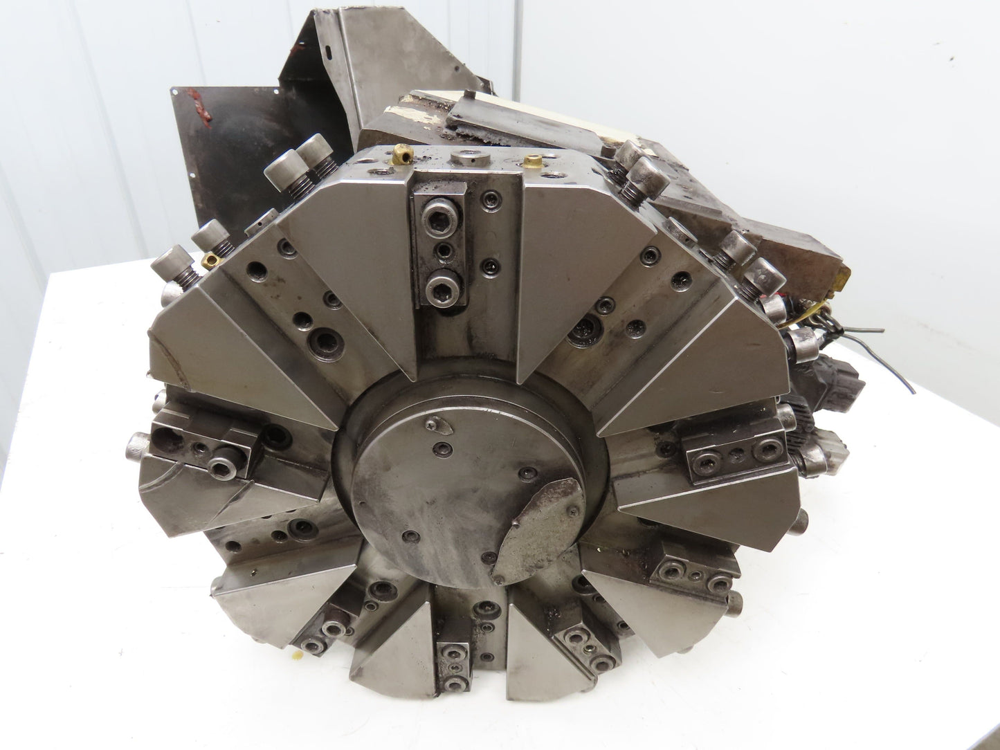 Okuma LU-25 Horizontal CNC Lathe 10-Position Turret Tool Changer