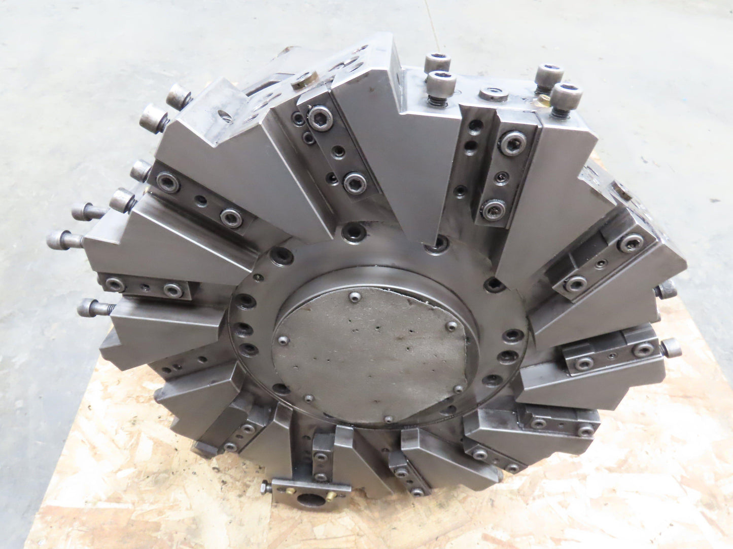 Okuma LU25 CNC Lathe 12-Position Turret Tool Changer Servo Motor BL MC140J-30T