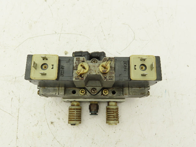 CKD 4F440-L Pneumatic Solenoid Valve 5 Port 3-Pos 24VDC