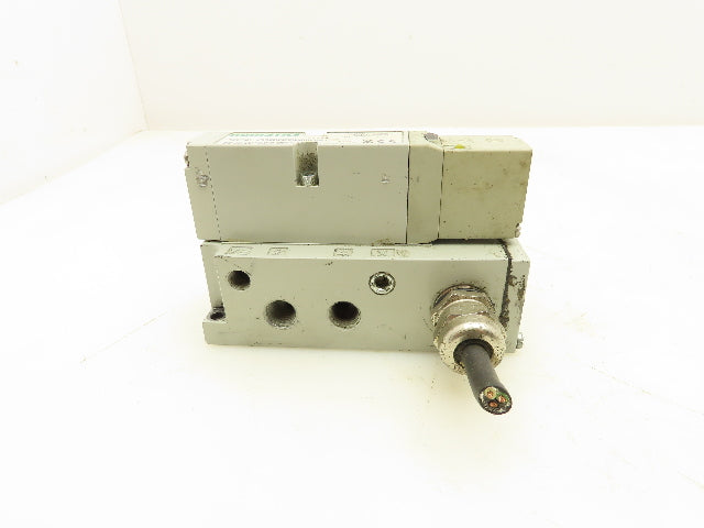Numatics 122BA4Z2ML00061 Pneumatic Solenoid Valve w/Manifold Base 24VDC