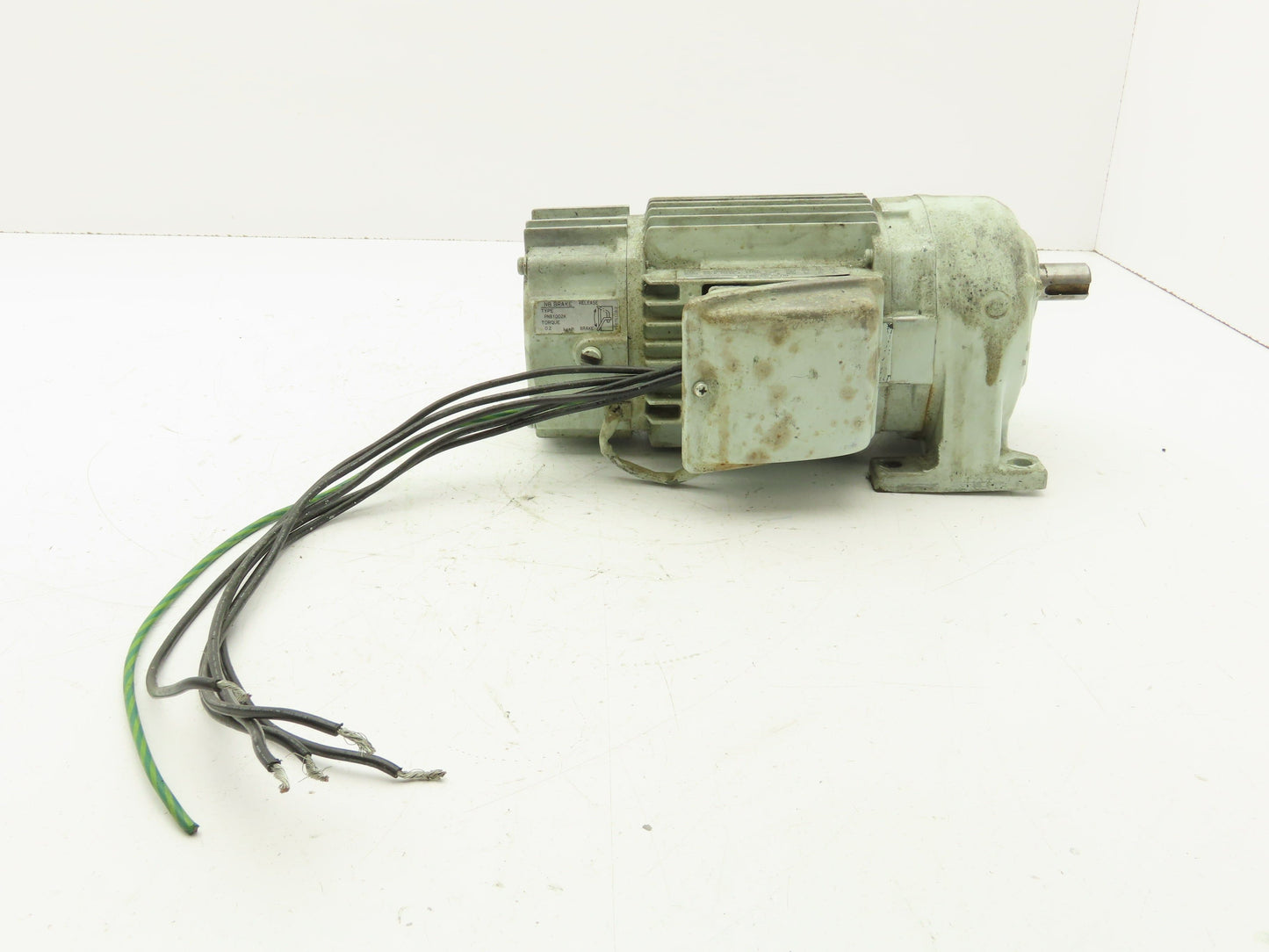 Fuji Electric MGC14A002S030G Parallel Shaft Gearmotor 30:1 200W 220V Brake Motor